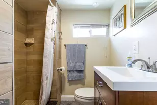 3800 35th St, Mount Rainier, MD 20712 - Photo 12