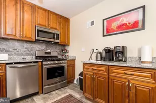3800 35th St, Mount Rainier, MD 20712 - Photo 4