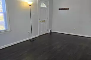 3910 74th Ave, Hyattsville, MD 20784 - Photo 2