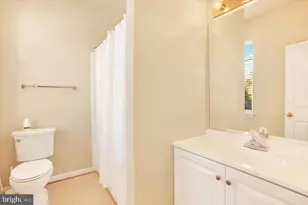 14217 Barenton Dr, Upper Marlboro, MD 20772 - Photo 8