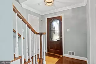 12304 Harbour Cir, Fort Washington, MD 20744 - Photo 6