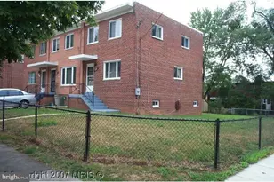 3501 Madison Pl, Hyattsville, MD 20782 - Photo 2
