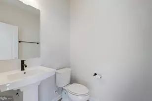 10810 Meridian Hill Way, Upper Marlboro, MD 20772 - Photo 8