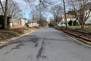 4718 Ruatan St, College Park, MD 20740 - Photo 58