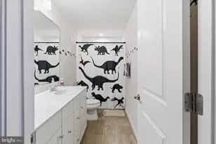 10414 John Glenn St, Lanham, MD 20706 - Photo 28