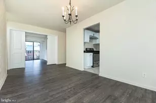 5964 Westchester Park Dr, College Park, MD 20740 - Photo 10