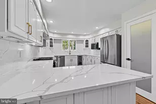 11308 Attingham Ln, Glenn Dale, MD 20769 - Photo 10