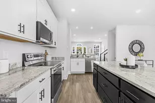 4923 Devitt Pl, Oxon Hill, MD 20745 - Photo 16