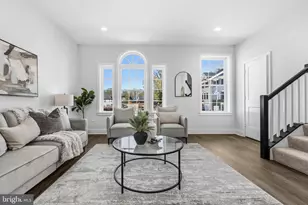 4923 Devitt Pl, Oxon Hill, MD 20745 - Photo 12