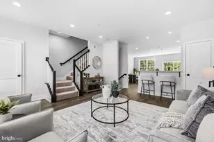 4917 Devitt Pl, Oxon Hill, MD 20745 - Photo 6
