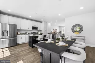 4917 Devitt Pl, Oxon Hill, MD 20745 - Photo 18