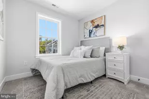 4917 Devitt Pl, Oxon Hill, MD 20745 - Photo 32