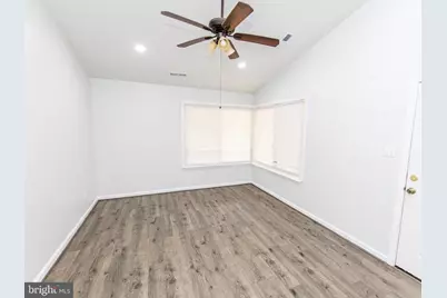 15901 Perkins Lane, Bowie, MD 20716 - Photo 6