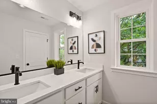 4921 Devitt Pl, Oxon Hill, MD 20745 - Photo 46