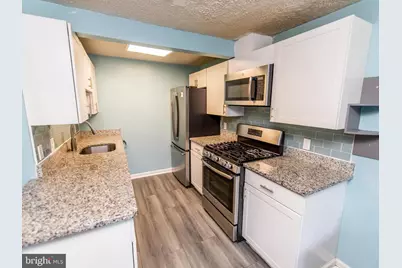 1852 Village Green Drive #E-122, Landover, MD 20785 - Photo 6