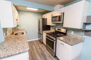 1852 Village Green Dr, Landover, MD 20785 - Photo 6