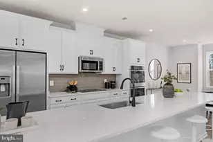 10439 John Glenn St, Lanham, MD 20706 - Photo 14