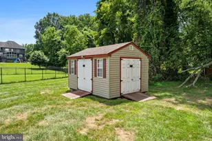 912 Raad Ct, Fort Washington, MD 20744 - Photo 18