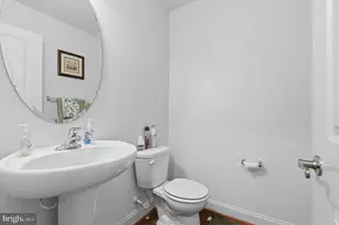 7206 Wood Mdw Wy, Lanham, MD 20706 - Photo 10