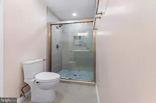 3340 Huntley Sq Dr, Temple Hills, MD 20748 - Photo 10