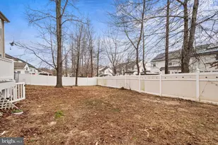 9015 Helmsley Dr, Clinton, MD 20735 - Photo 48