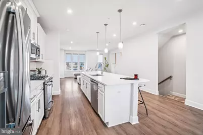 6732 Belcrest Road, Hyattsville, MD 20782 - Photo 8