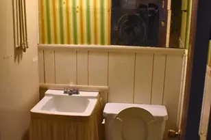 1001 Elderberry Pl, Capitol Heights, MD 20743 - Photo 8