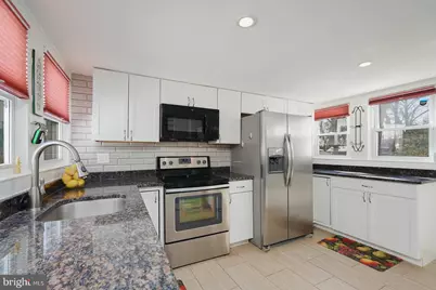 7719 Garrison Road, Hyattsville, MD 20784 - Photo 6