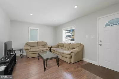7719 Garrison Road, Hyattsville, MD 20784 - Photo 2