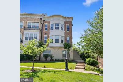 500 Overlook Park Drive #27, Oxon Hill, MD 20745 - Photo 2