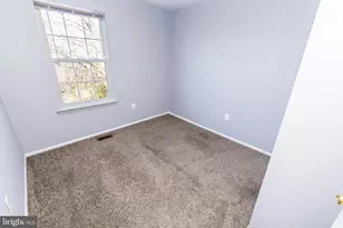 7206 Lost Spring Ct, Lanham, MD 20706 - Photo 24