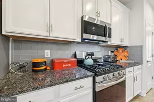 251 Phoenix Dr, Upper Marlboro, MD 20774 - Photo 12