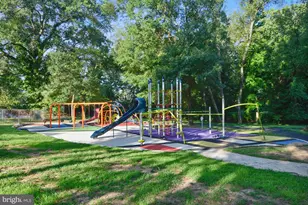 6908 Bitternut Ct, Fort Washington, MD 20744 - Photo 44