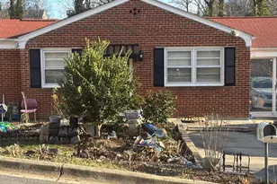 1716 Quarter Ave, Capitol Heights, MD 20743 - Photo 2