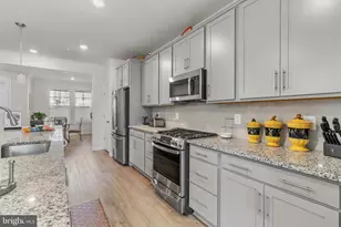 12129 American Chestnut Rd, Bowie, MD 20720 - Photo 8