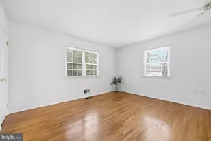 6304 Forest Mill Ln, Laurel, MD 20707 - Photo 16