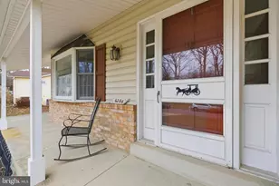 6304 Forest Mill Ln, Laurel, MD 20707 - Photo 2