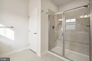 2715 Evansgreen Dr, Suitland, MD 20746 - Photo 20