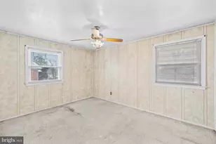 7219 Good Luck Rd, Hyattsville, MD 20784 - Photo 16