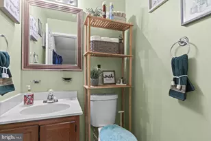 1322 Gabes Pl, Hyattsville, MD 20785 - Photo 24