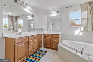 4615 Cimmaron Greenfields Dr, Bowie, MD 20720 - Photo 14