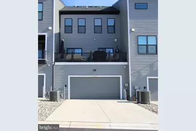 717 Fairmont Drive, Bowie, MD 20716 - Photo 2