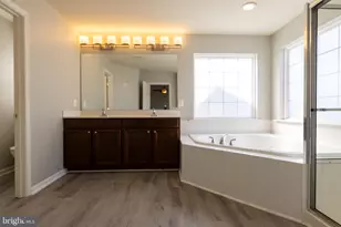 9814 Traver St, Bowie, MD 20721 - Photo 32