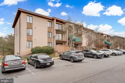 6982 Hanover Parkway #302, Greenbelt, MD 20770 - Photo 2