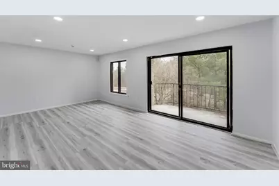 6982 Hanover Parkway #302, Greenbelt, MD 20770 - Photo 4