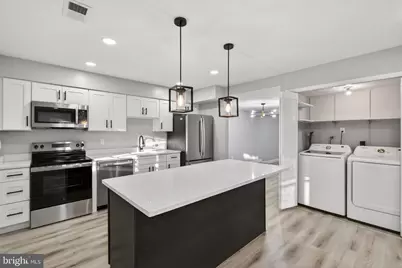 8715 Binghampton Place, Upper Marlboro, MD 20772 - Photo 14