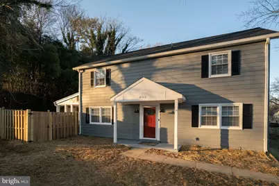 8715 Binghampton Place, Upper Marlboro, MD 20772 - Photo 4