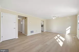 4044 Hanson Oaks Dr, Hyattsville, MD 20784 - Photo 6