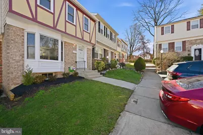 4044 Hanson Oaks Drive, Hyattsville, MD 20784 - Photo 2