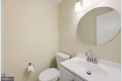 4044 Hanson Oaks Drive, Hyattsville, MD 20784 - Photo 10